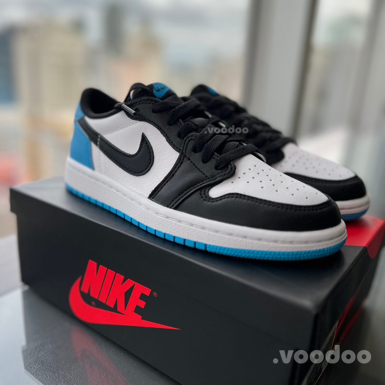 Air Jordan 1 Low Retro OG | UNC