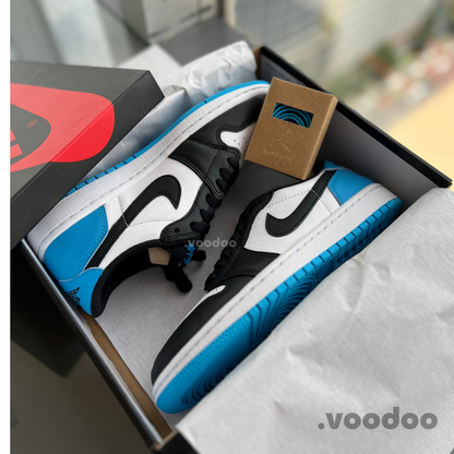 Air Jordan 1 Low Retro OG | UNC