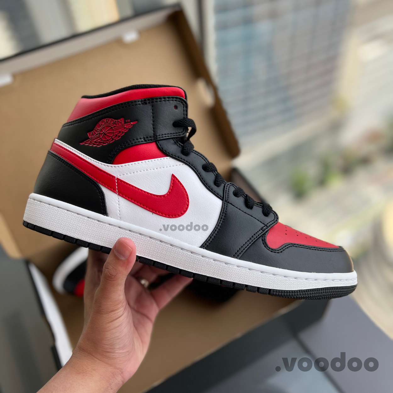 Air Jordan 1 Mid (M) | BRED TOE