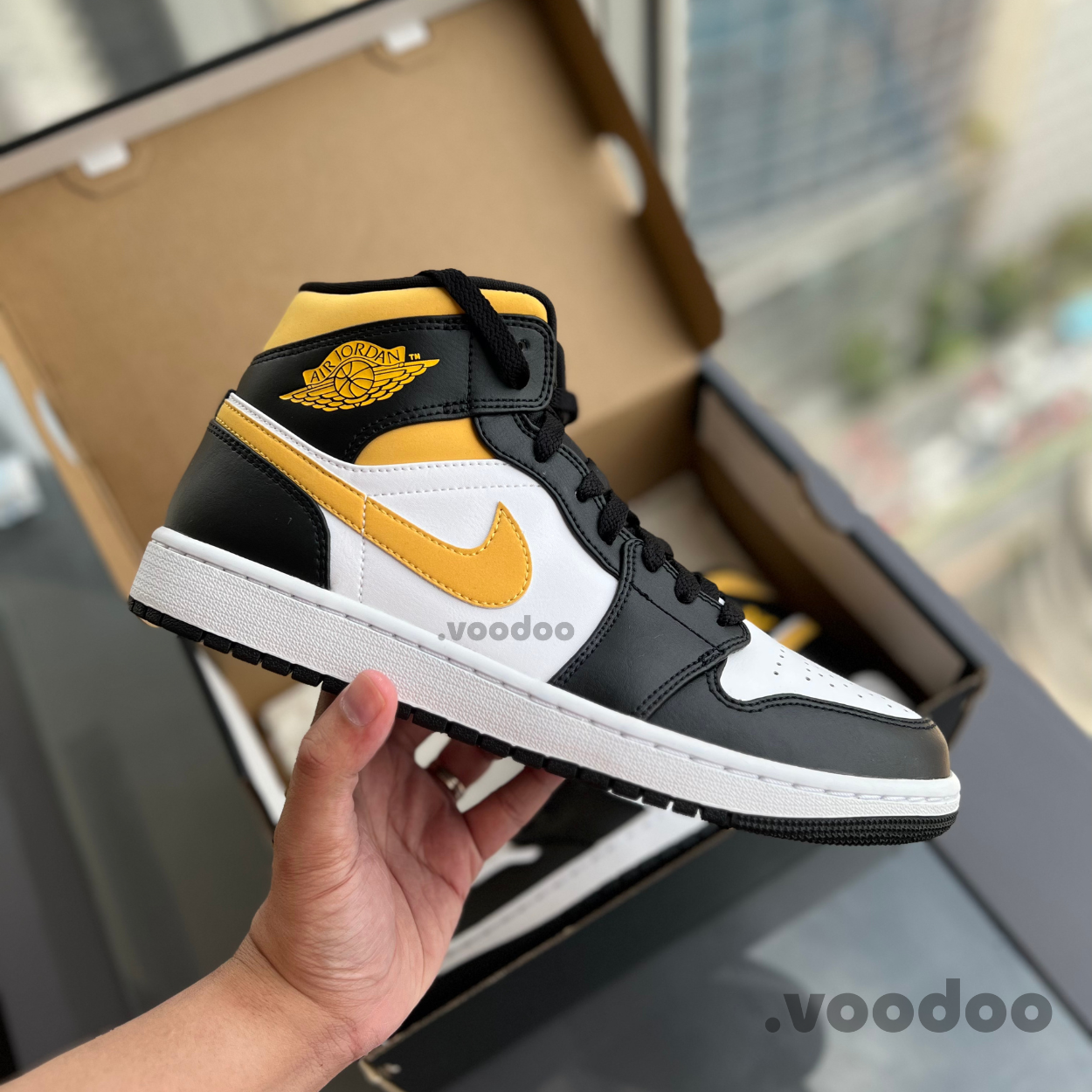 Air Jordan 1 Mid (M) | POLLEN BLACK