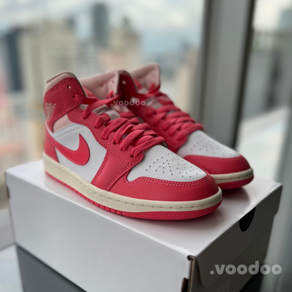 Air Jordan 1 Mid (W) | STRAWBERRIES & CREAM